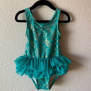 4T One piece swim suit
